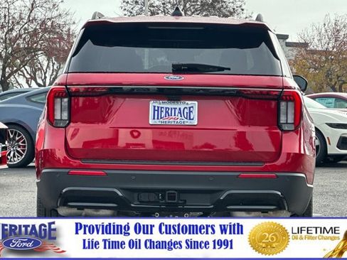 New 2026 Ford Explorer ST-Line w/ ST-Line Street Pack image 5