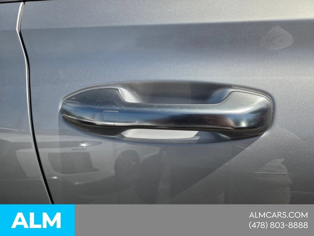 Used 2025 Hyundai Palisade SEL AWD/4WD image 17