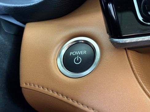 New 2026 Toyota Highlander Platinum image 29