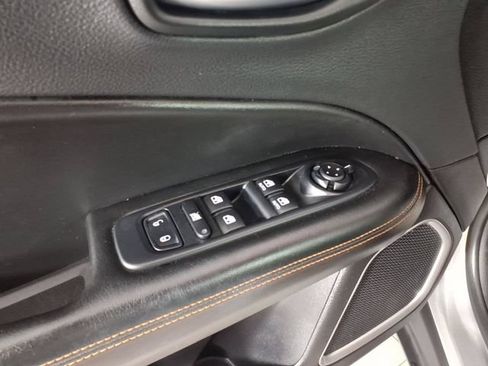 Used 2021 Jeep Compass Limited AWD/4WD image 14