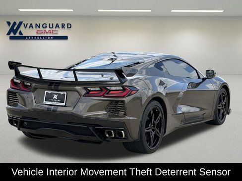 Used 2021 Chevrolet Corvette Stingray Preferred Cpe w/ Z51 Performance Package RWD image 11