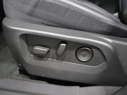 Used 2024 Buick Envision Preferred image 12