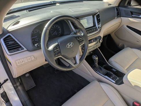 Used 2017 Hyundai Tucson SE Plus image 11