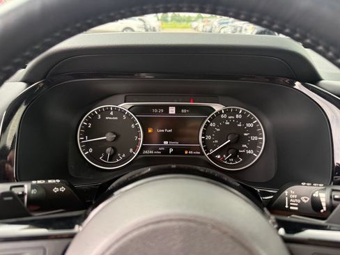 Used 2023 Nissan Pathfinder Platinum AWD/4WD image 26