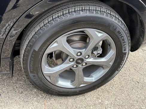 Certified 2023 Ford Escape ST-Line image 5