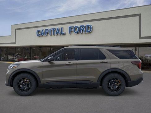 New 2026 Ford Explorer Tremor image 3