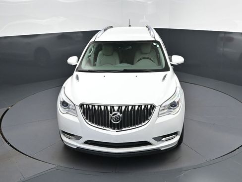 Used 2017 Buick Enclave Premium image 39