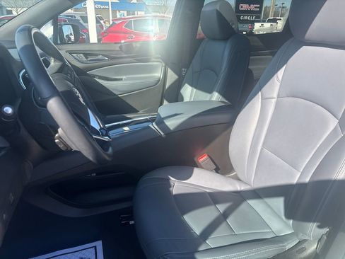 Used 2023 Buick Enclave Essence w/ Experience Buick Package image 13