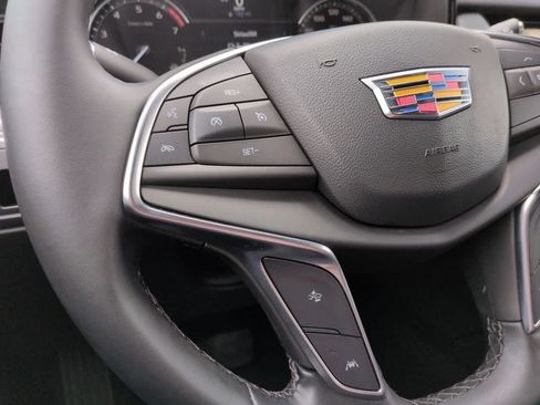Used 2025 Cadillac XT5 Luxury w/ LPO, Floor Liner Package AWD/4WD image 23