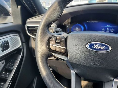 Used 2023 Ford Explorer ST w/ Equipment Group 401A image 11