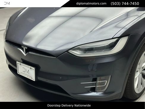 Used 2016 Tesla Model X Performance image 14
