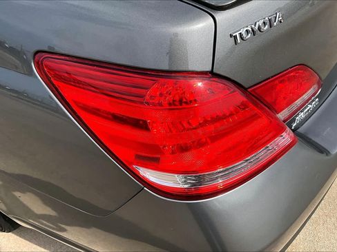 Used 2007 Toyota Avalon XLS FWD image 27