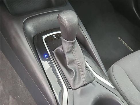 Used 2024 Toyota Corolla LE FWD image 14