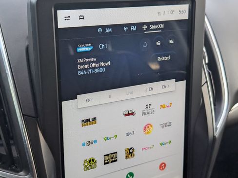 Used 2024 Ford Edge Titanium AWD/4WD image 19