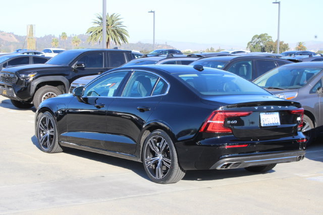 Used 2021 Volvo S60 T8 Inscription w/ Climate Package AWD/4WD image 19
