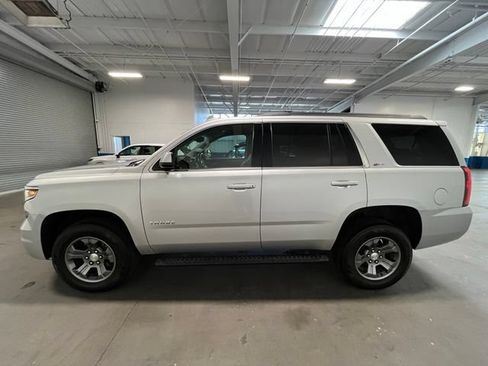 Used 2019 Chevrolet Tahoe LT w/ Off-Road Package AWD/4WD image 6