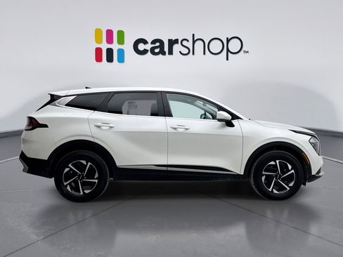 Used 2023 Kia Sportage LX image 6