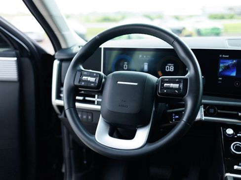 Used 2024 Hyundai Santa Fe SE image 8