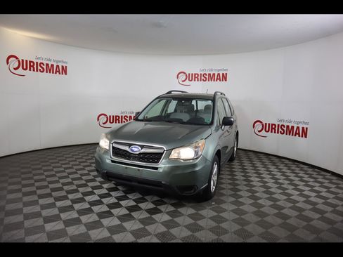 Used 2015 Subaru Forester 2.5i w/ Alloy Wheel Package image 2