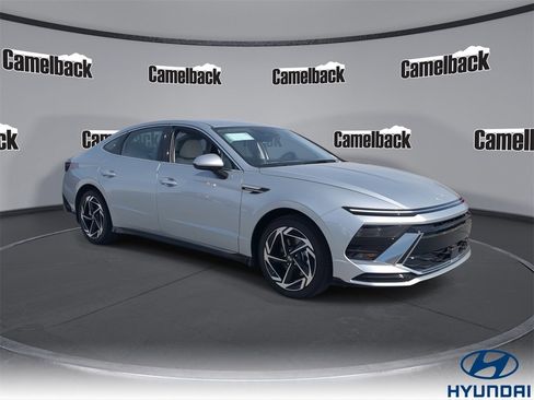 New 2026 Hyundai Sonata SEL image 1