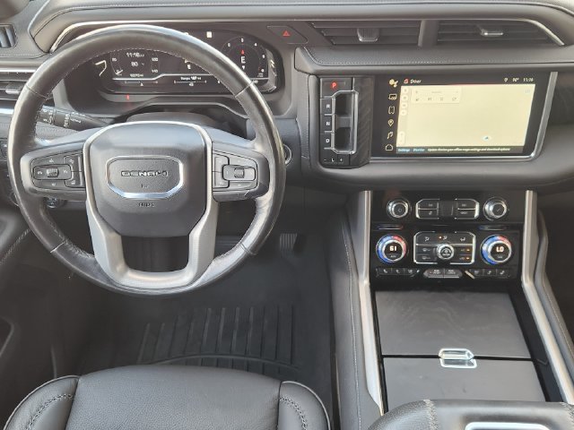 Used 2022 GMC Yukon Denali w/ Advanced Technology Package AWD/4WD image 27
