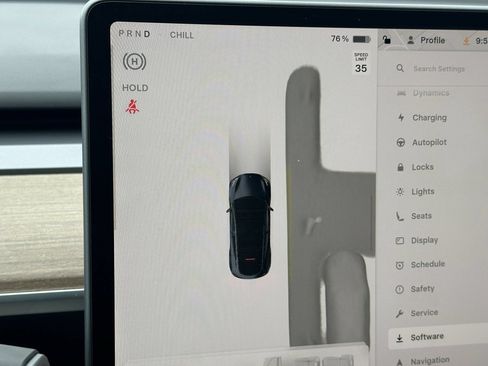 Used 2024 Tesla Model Y 2WD image 20