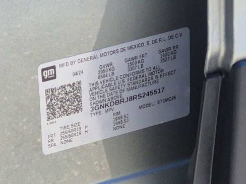 Used 2024 Chevrolet Blazer EV LT AWD/4WD image 25
