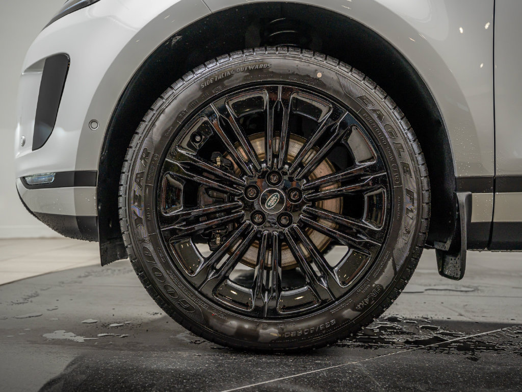 New 2026 Land Rover Range Rover Evoque S AWD/4WD image 10