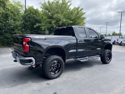 Used 2019 Chevrolet Silverado 1500 LT w/ All-Star Edition AWD/4WD image 9