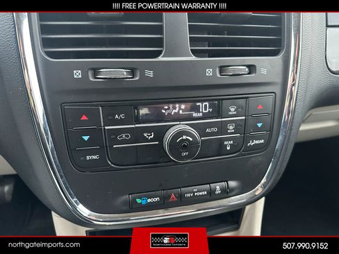Used 2011 Dodge Grand Caravan Crew image 23