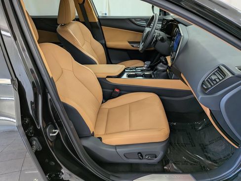 Used 2025 Lexus NX 350 AWD w/ Accessory Package (P3) image 33