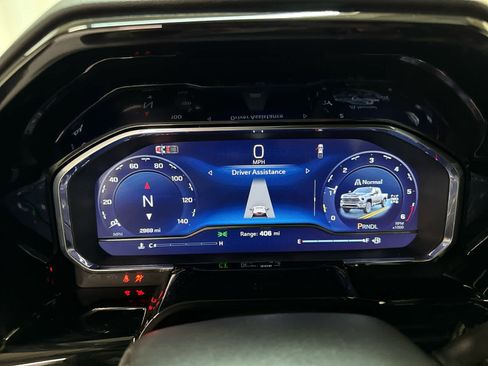 Certified 2025 Chevrolet Silverado 2500 LT w/ Convenience Package image 15