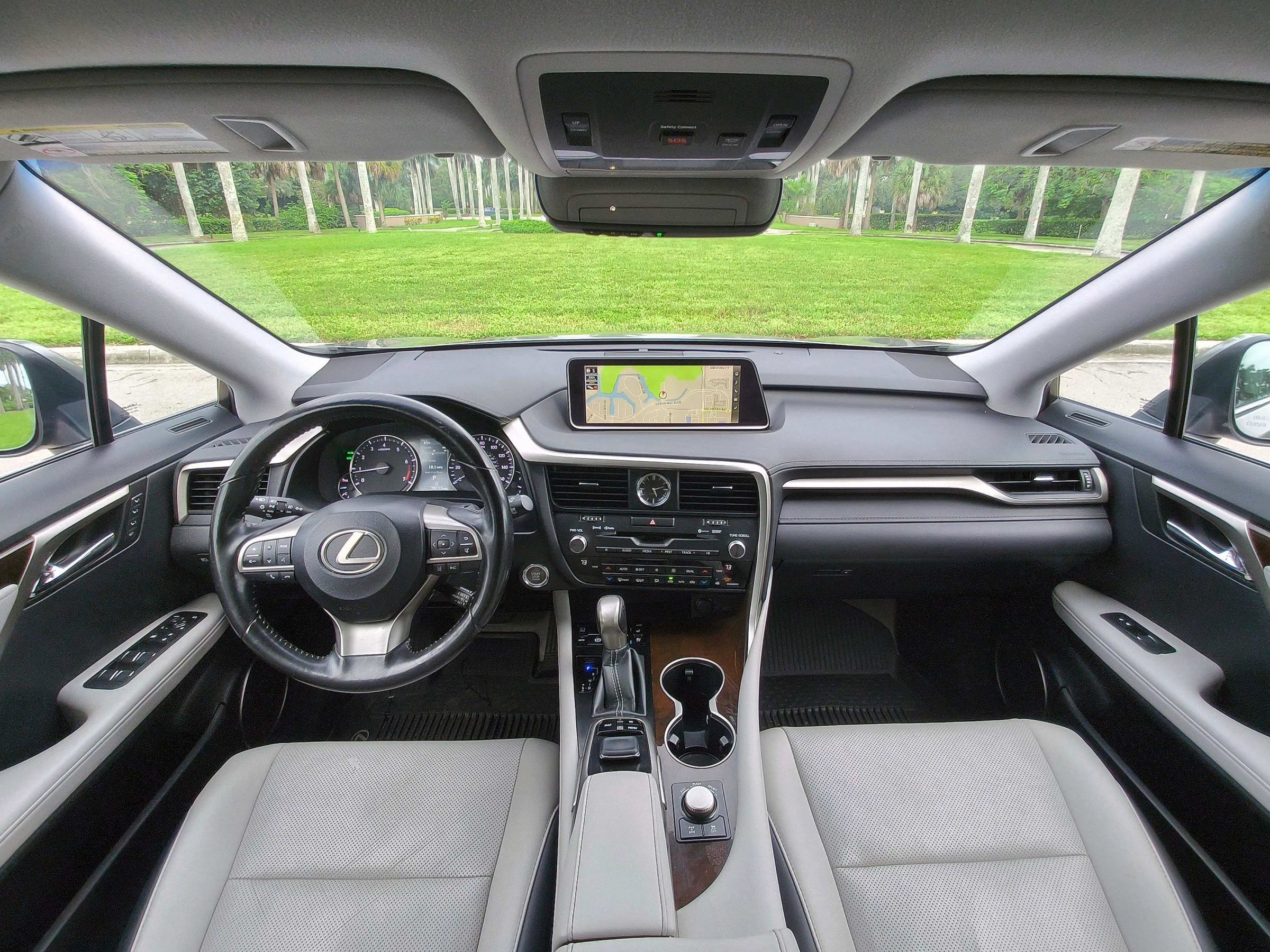 Used 2019 Lexus RX 350 AWD w/ Navigation Package image 9