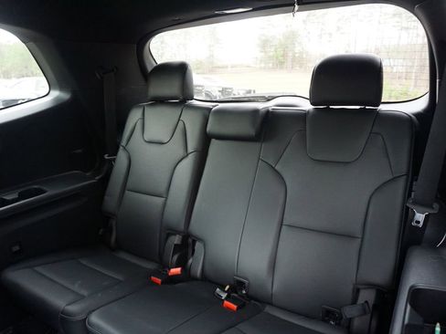 Used 2023 Kia Telluride EX X-Line image 16