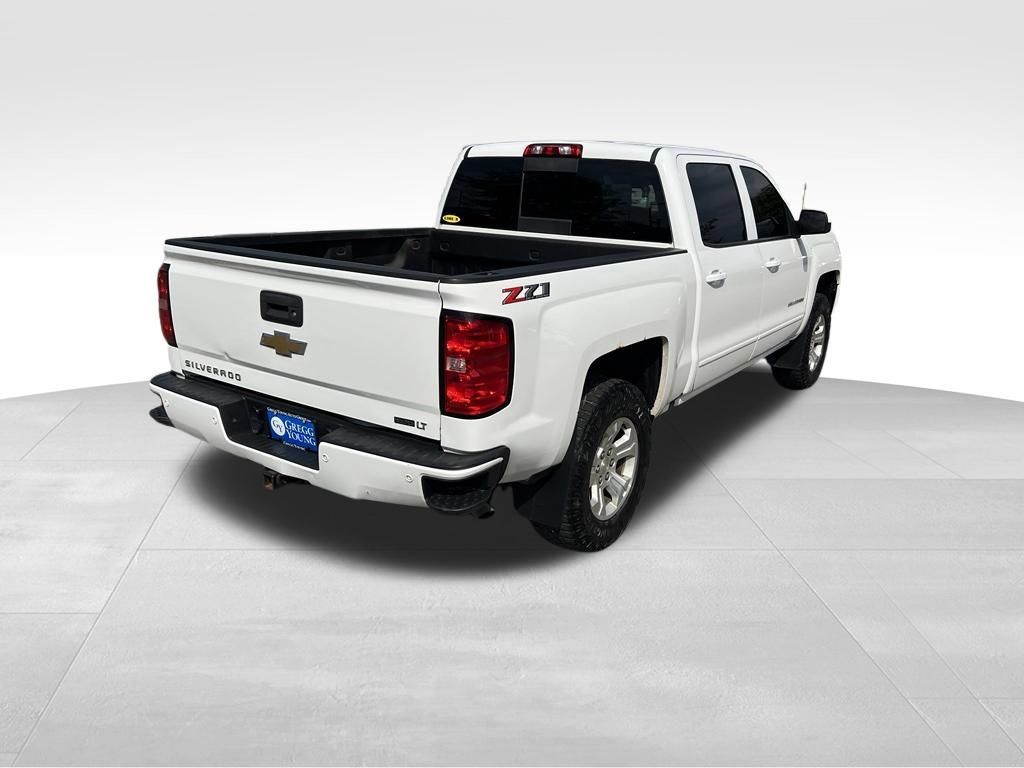 Used 2018 Chevrolet Silverado 1500 LT w/ All Star Edition AWD/4WD image 6