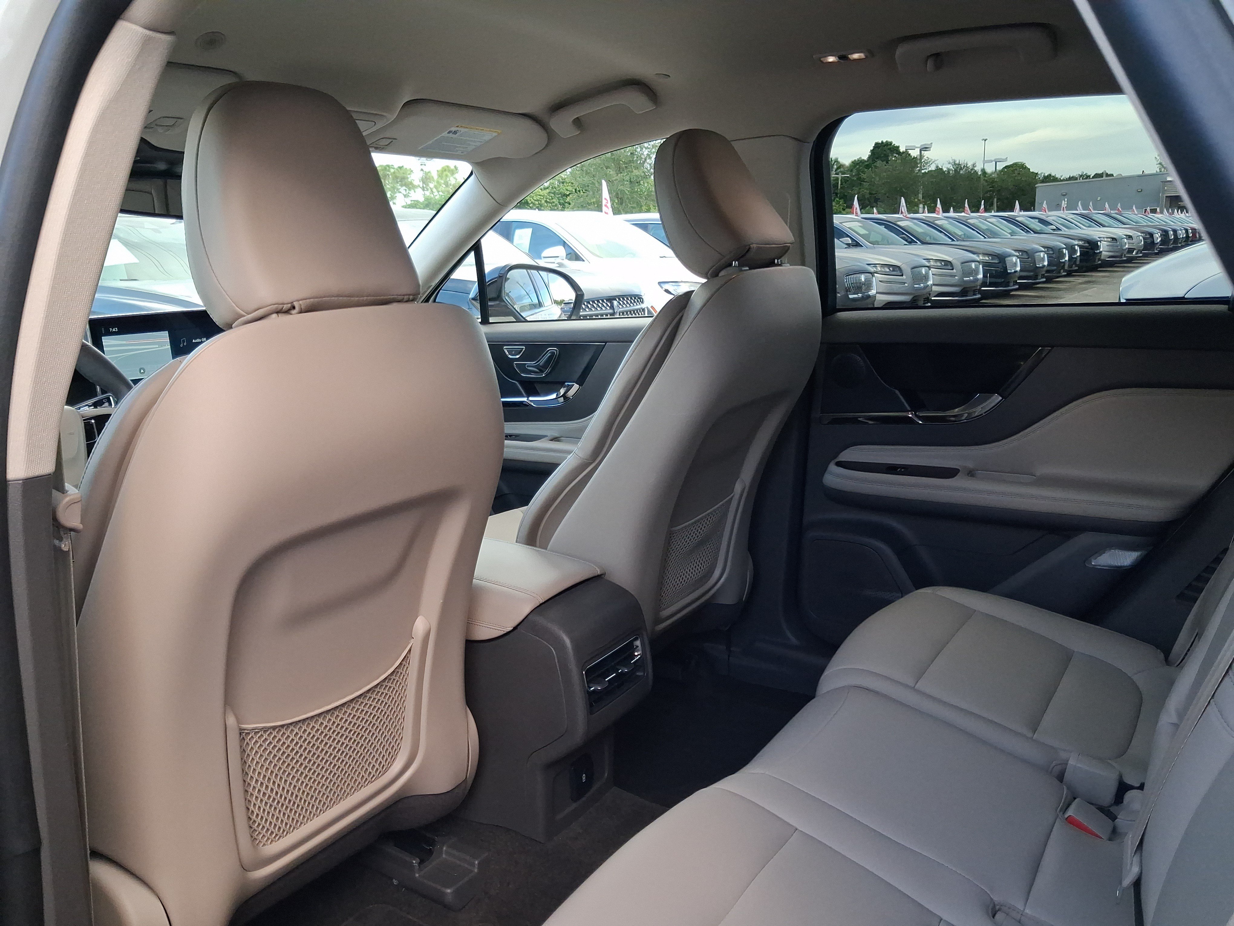 Certified 2023 Lincoln Corsair FWD image 5
