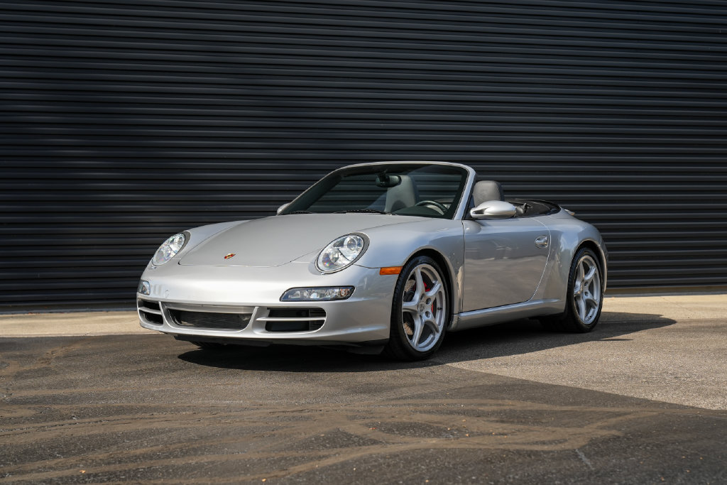 Used 2008 Porsche 911 Cabriolet image 6