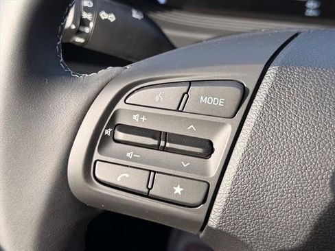 New 2026 Hyundai Venue SEL image 16