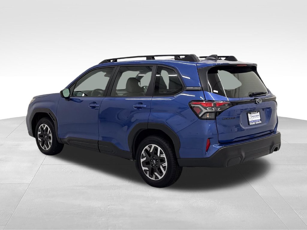 Used 2026 Subaru Forester AWD/4WD image 5