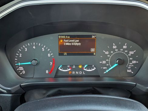 Used 2022 Ford Escape SE w/ SE Sport Appearance Package image 24