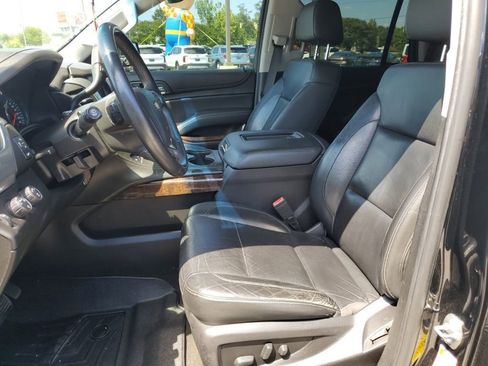 Used 2018 Chevrolet Tahoe LT AWD/4WD image 6