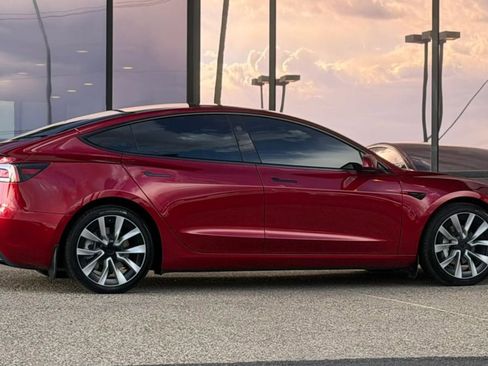 Used 2024 Tesla Model 3 Long Range AWD/4WD image 19