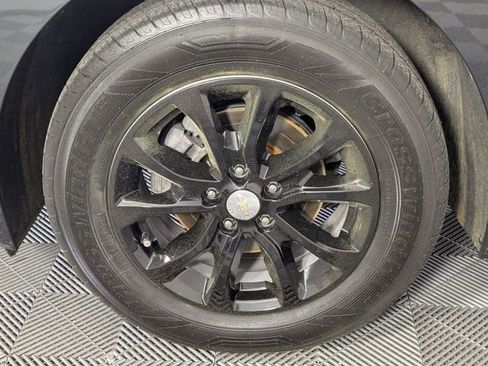 Used 2020 Chevrolet Equinox LS image 8