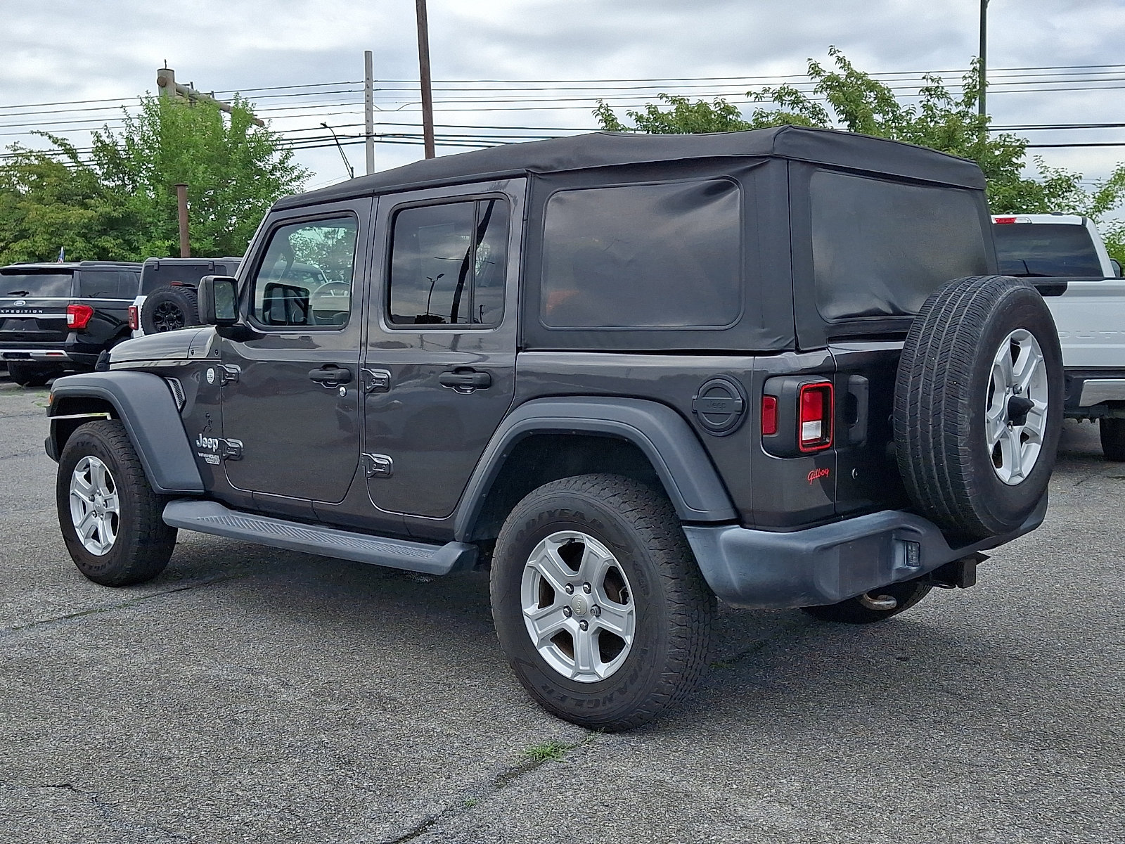 Used 2019 Jeep Wrangler Unlimited Sport S AWD/4WD image 4