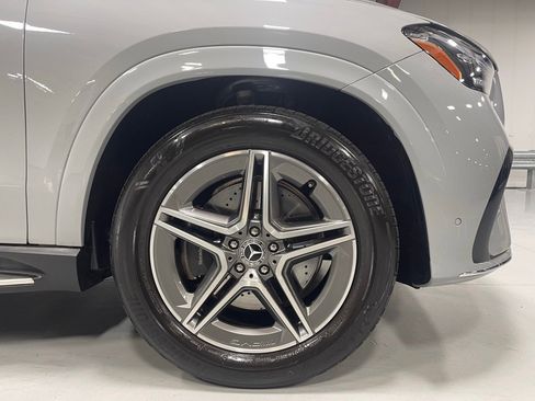 Used 2024 Mercedes-Benz GLE 450e GLE 450e image 16
