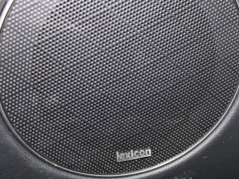 Used 2023 Genesis GV70 2.5T w/ Advanced Package image 29