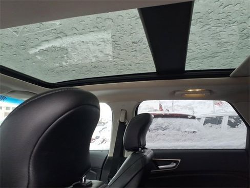 Used 2017 Ford Edge SEL w/ Canadian Touring Package image 14