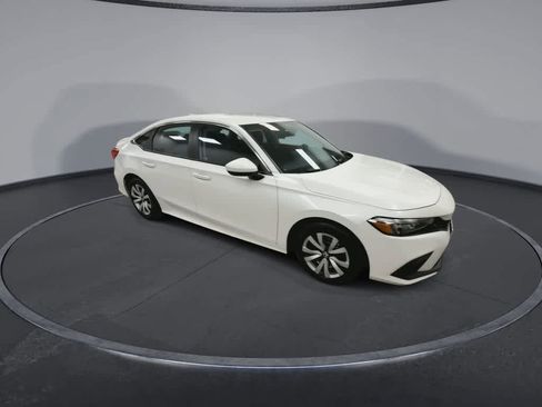 Used 2023 Honda Civic LX image 2