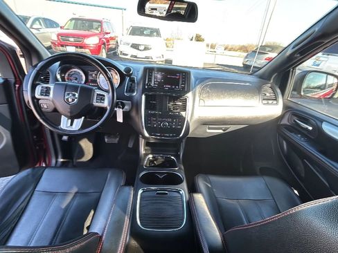 Used 2019 Dodge Grand Caravan GT image 8