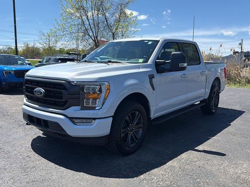Used 2022 Ford F150 XLT w/ Equipment Group 302A High AWD/4WD image 18